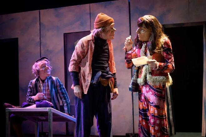 义我们如此生活|一周推荐pg电子网站以冬天的名(图19) 义我们如此生活|一周推荐pg电子网站以冬天的名(图19)